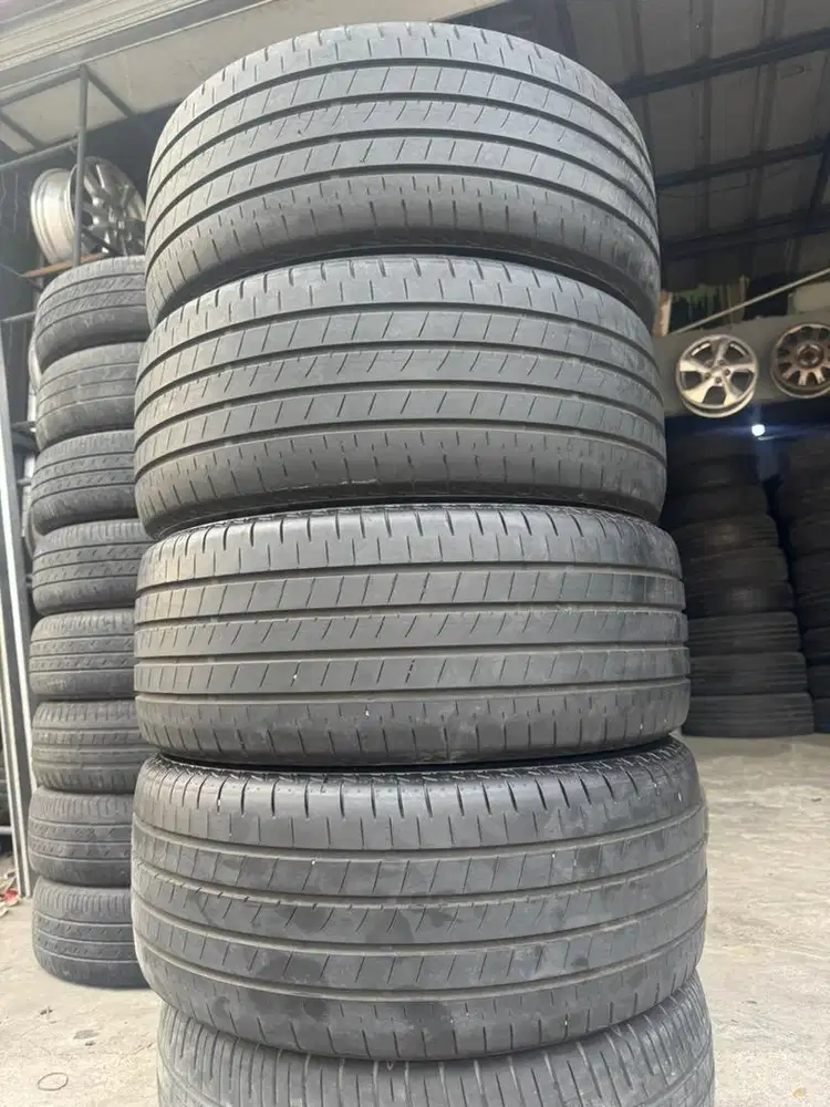 bridgestone 235/45 18 prod 24