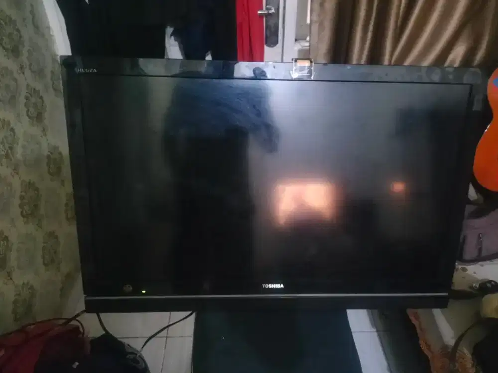 TV 40 Toshiba Regza minus