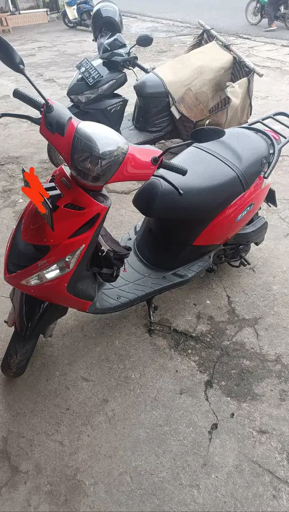 Piaggio zip plat B