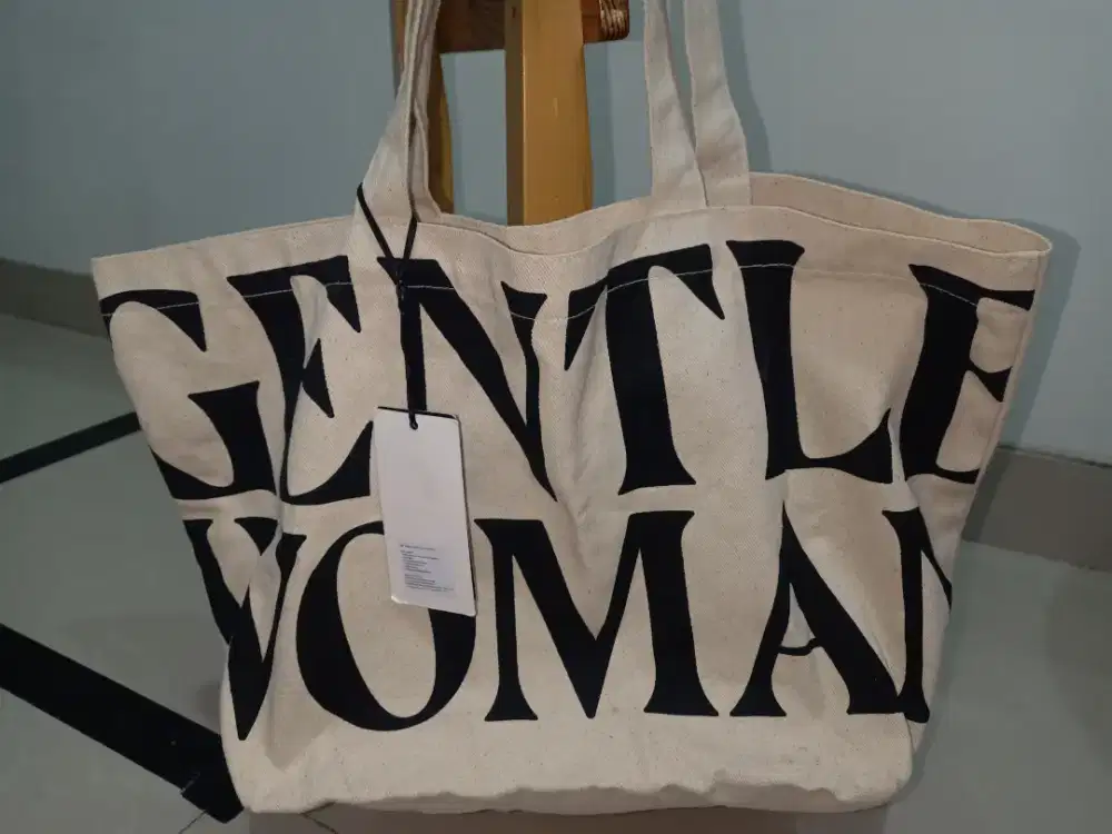 Dijual Tas Gentle Woman Canvas Totebag Second Like New