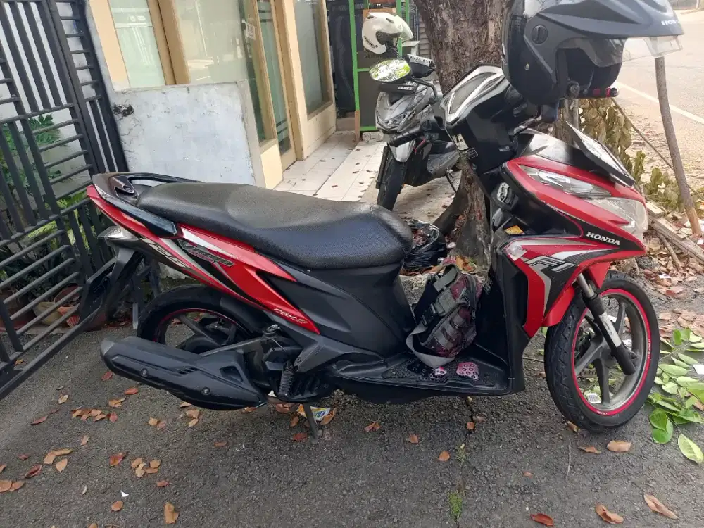 Vario techno 125,msh orian smua gak pernah di otak Atik,apa adanya