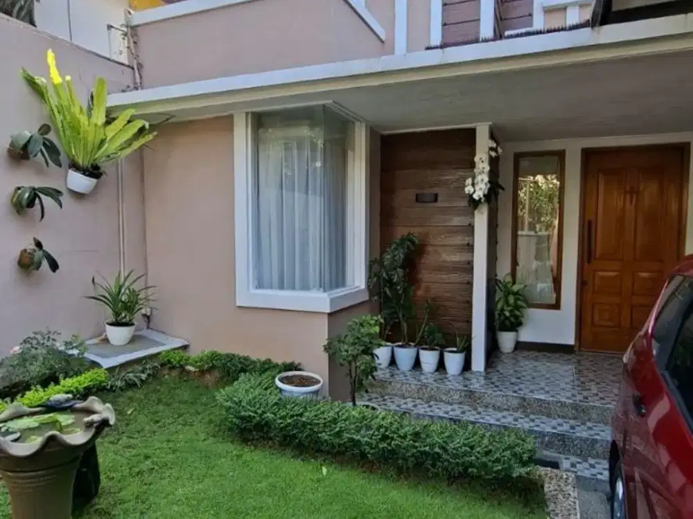 Rumah Bagus  Funished dalam komplek di Cijaura Buah Batu Bandung