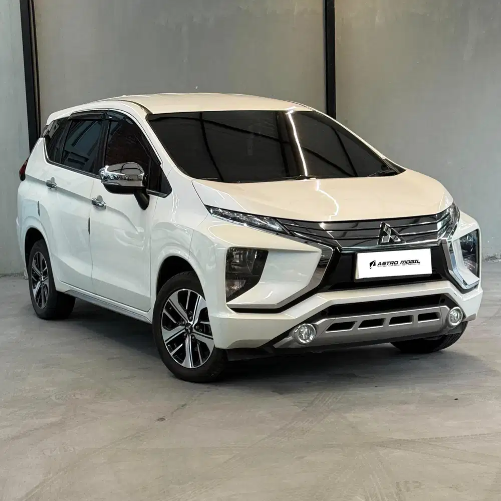 XPANDER SPORT 2019 / 2018 Matic Bagus Murah Kredit Bekas Surabaya Tgn1
