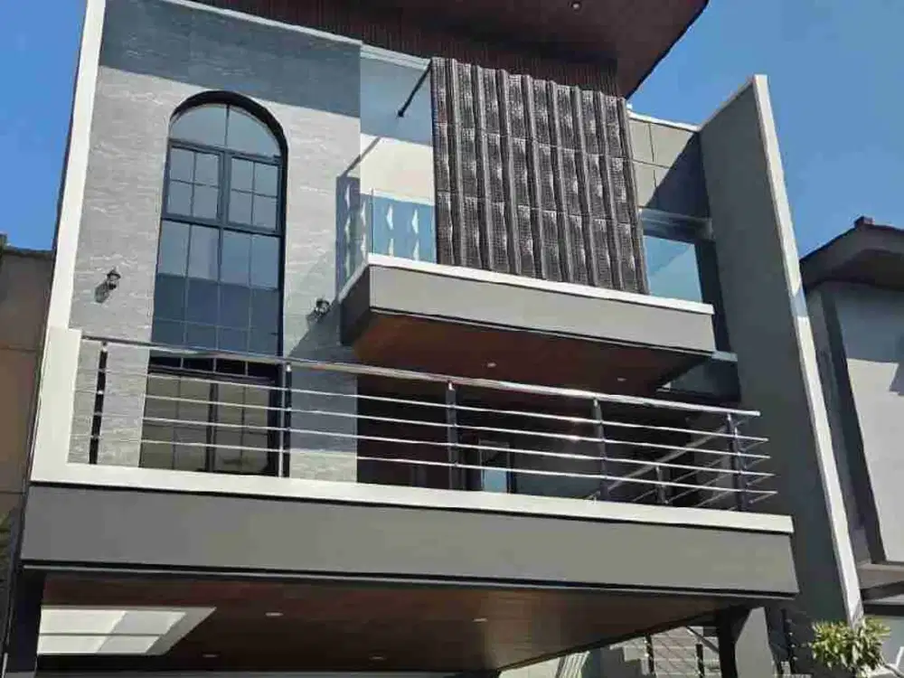 Rumah MEWAH BARU CITRALAND UTAMA cluster Stamford 5 kt