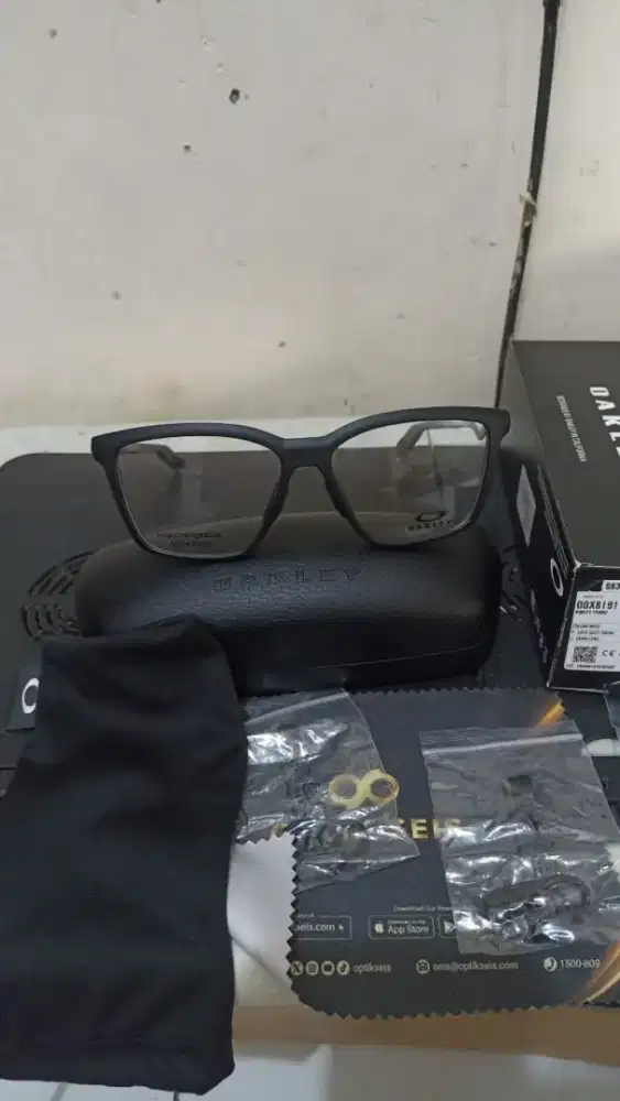 Kacamata oakley enigma authentic original ex optik seis