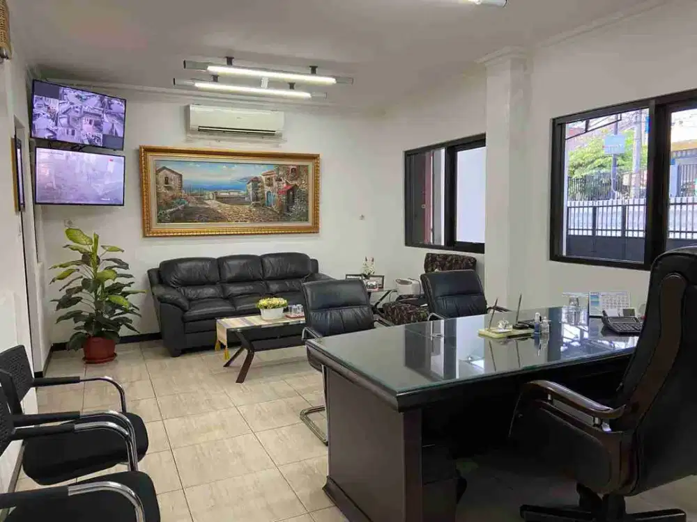 Dijual Cepat Rumah/Gudang Di jl.Kerajinan Taman Sari Jakarta Barat