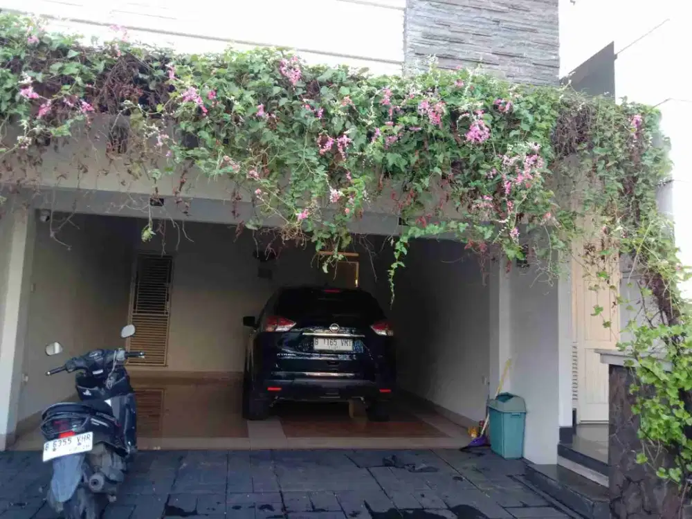 Dijual Rumah Bagus dan Nyaman  Di Metro Permata Tangerang