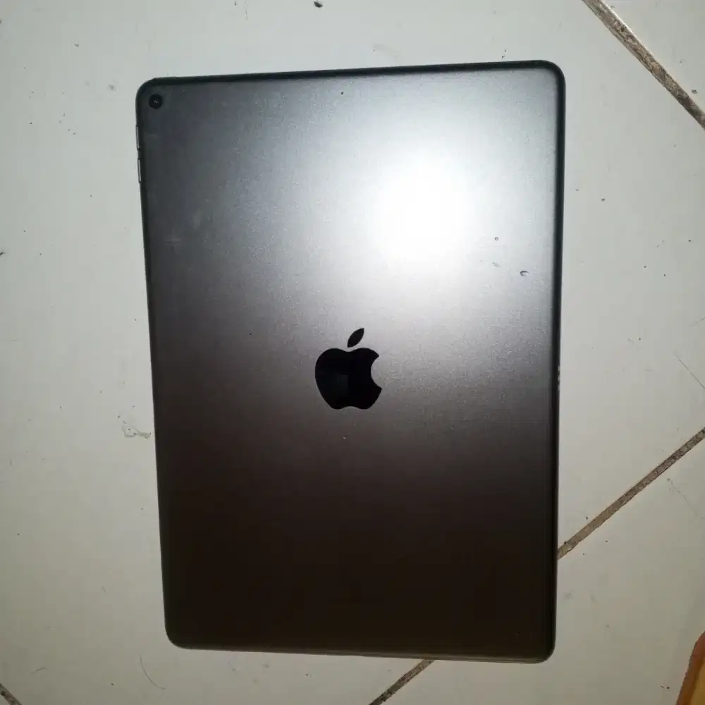 Ipad apple mini generasi 3  64 gb