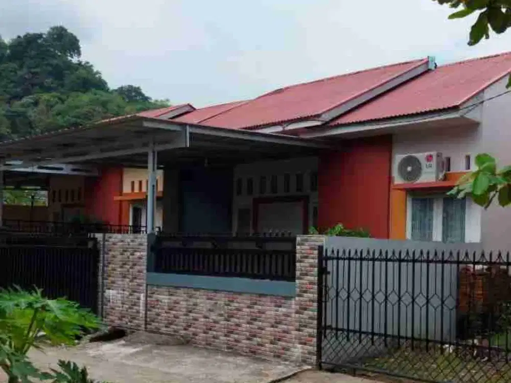 RUMAH READY 500 M DARI RS IBNU SINA