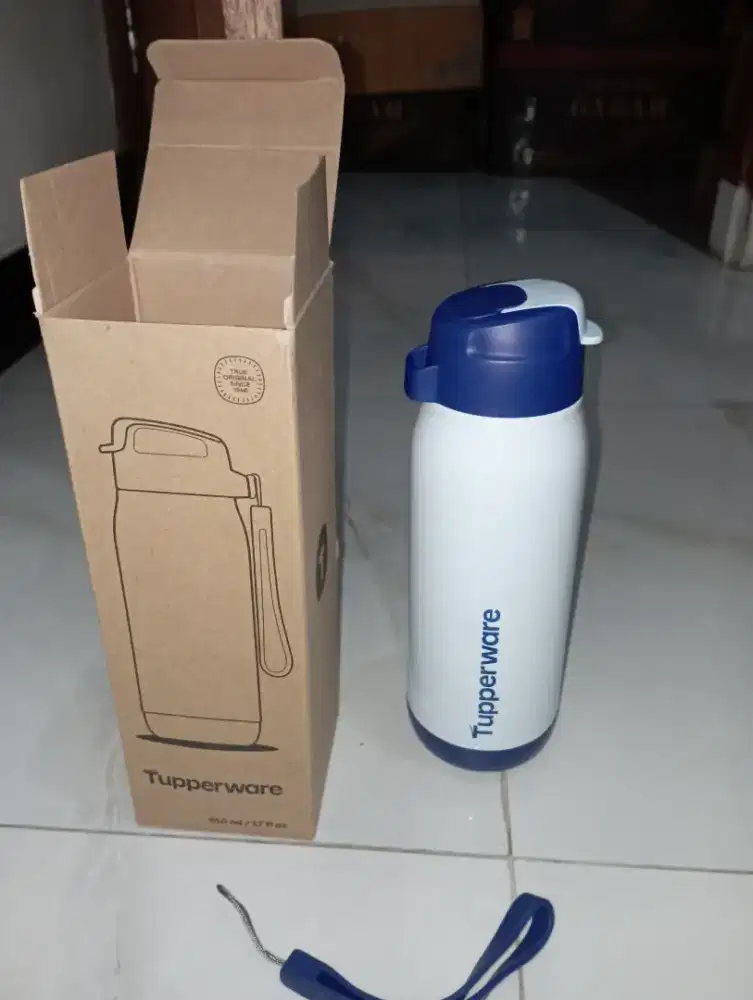 Tumbler Tupperware