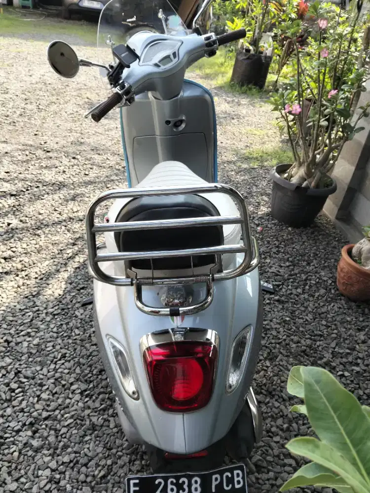 Vespa Primavera IGET 150 ABS