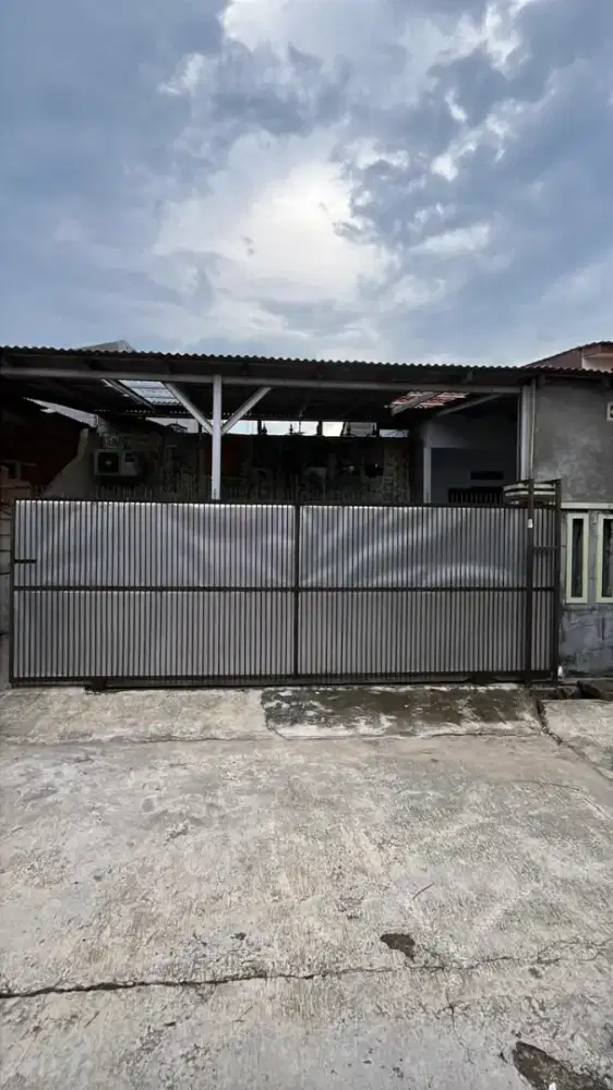 DIJUAL RUMAH DAN SIAP DIHUNI