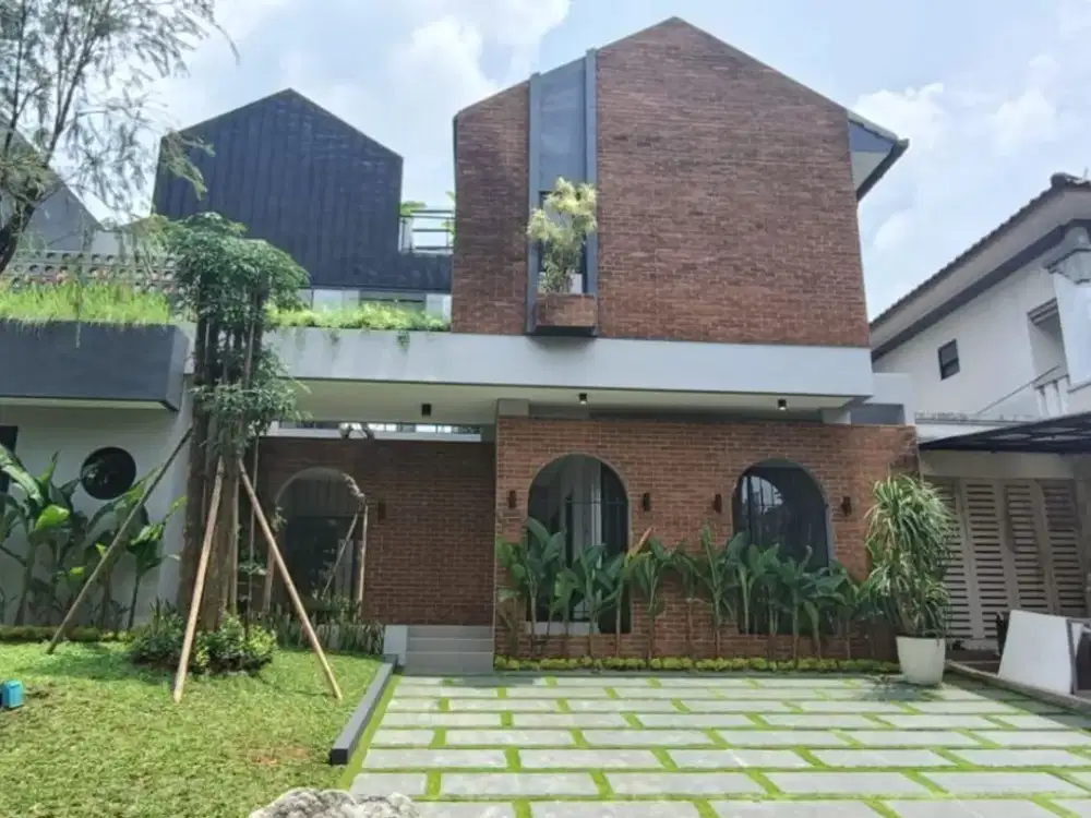 Dijual Rumah Cantik Lokasi Strategis di Cluster Banyan Ville The Green BSD City