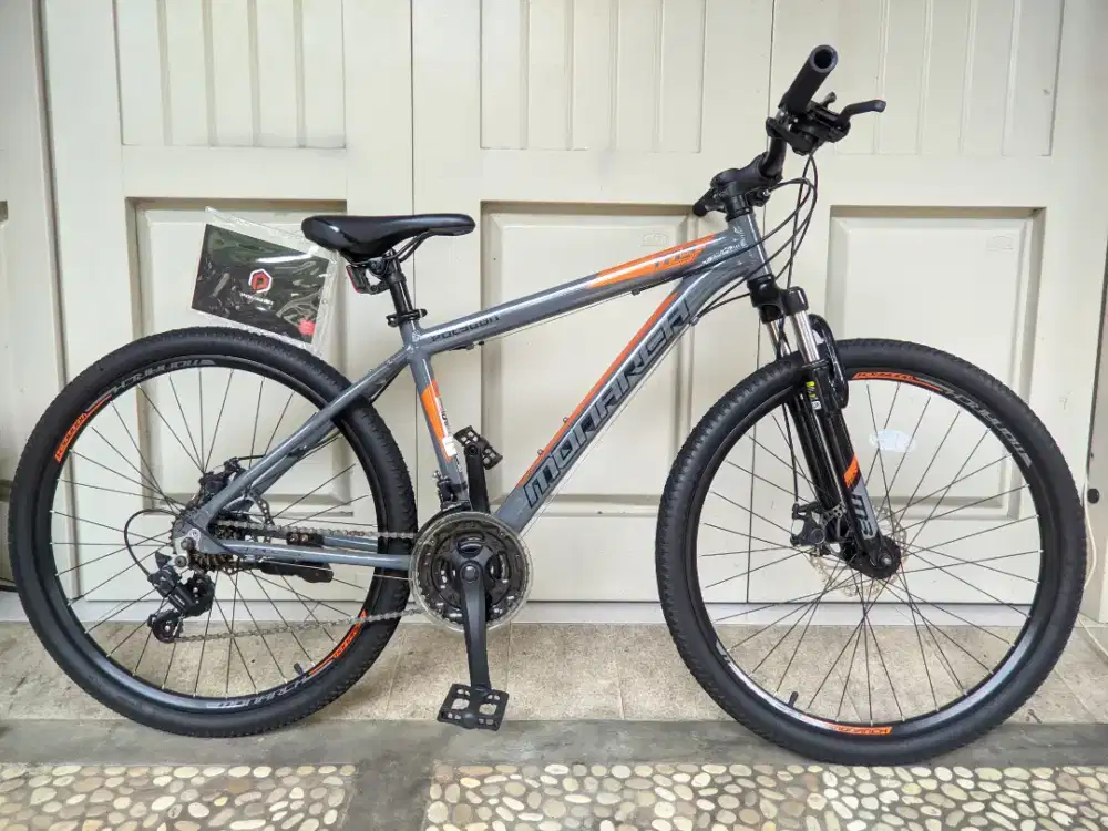 sepeda MTB Polygon monarch M3 tahun 2025