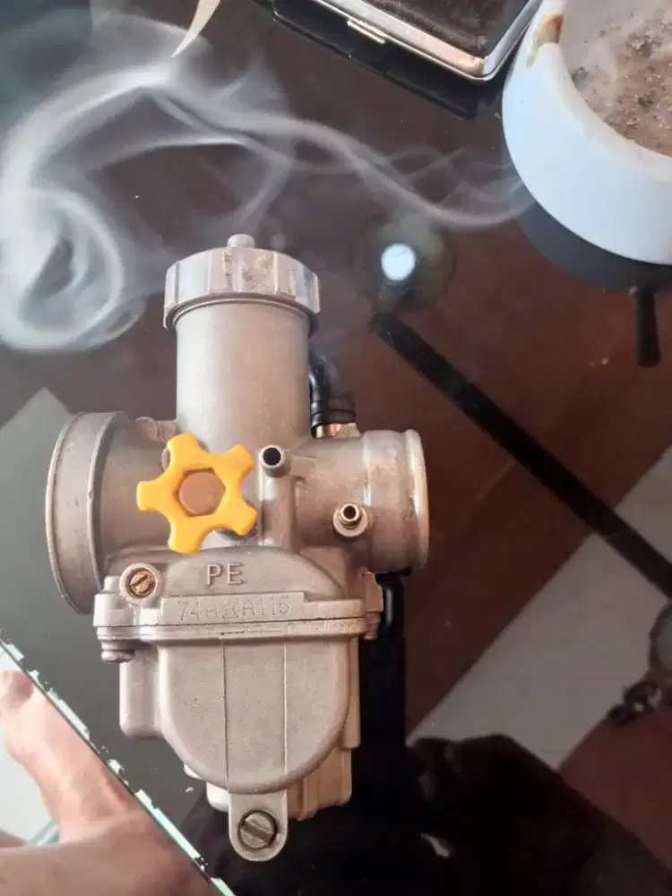 Karburator PE 28