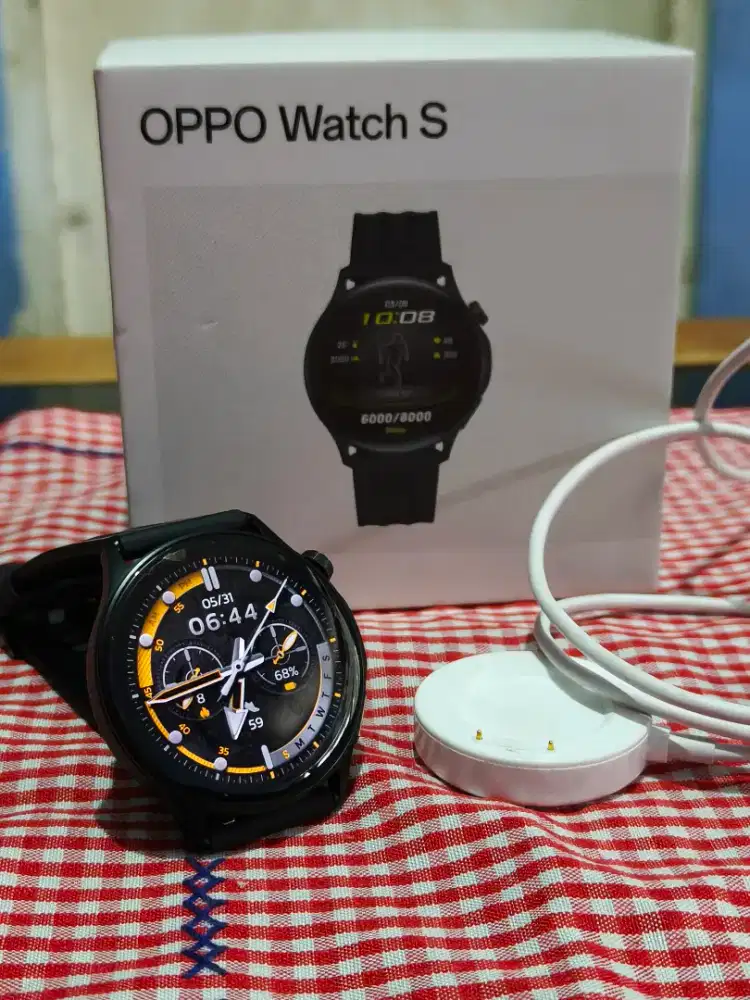 Smartwatch Oppo Watch S Warna Hitam