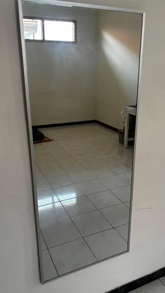 Cermin bekas dijual