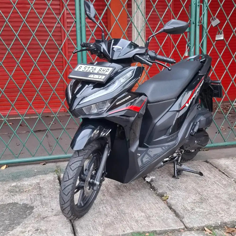 Honda vario 125 cbs 2023 dp 1.8jt