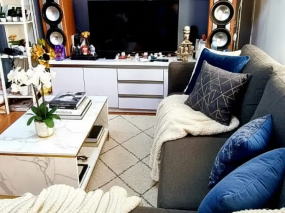 Dijual Cepat Dibawah Harga Aprraisal Rumah 3 Lantai Siap Huni Minimalis Lokasi di Komplek Perumahan Nirwana Sariwangi Bandung