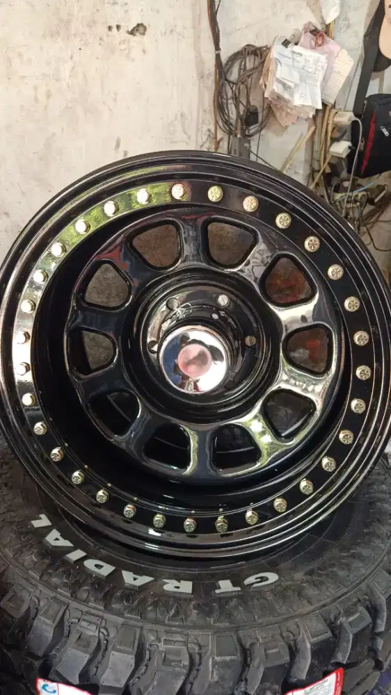 Daitona Baclok R17 x 10 in Hole 6/ 139.7
