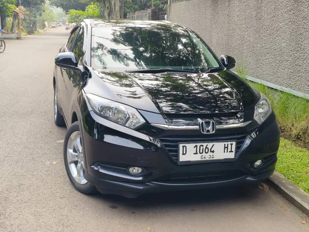 honda HRV S cvt matic 2015 hitam mulus bandung