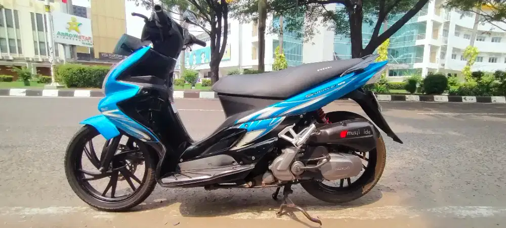 Skywave 2011. Tangan pertama. Masih mulus dan banyak orian. Mesin ok