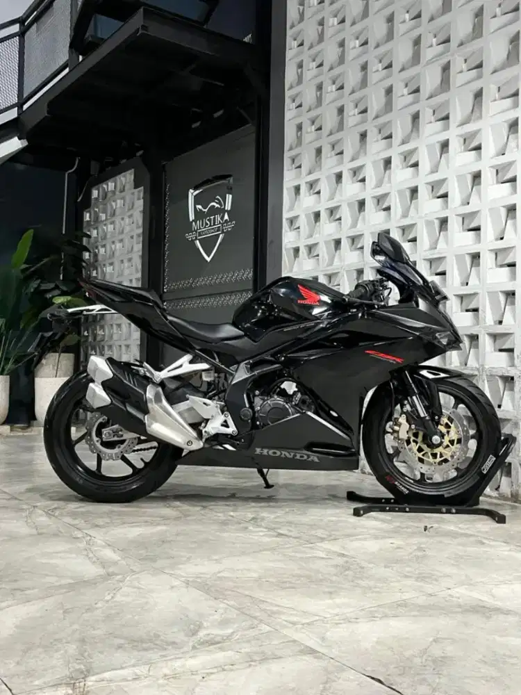 HONDA CBR 250RR 2020 - Chintia Mustika