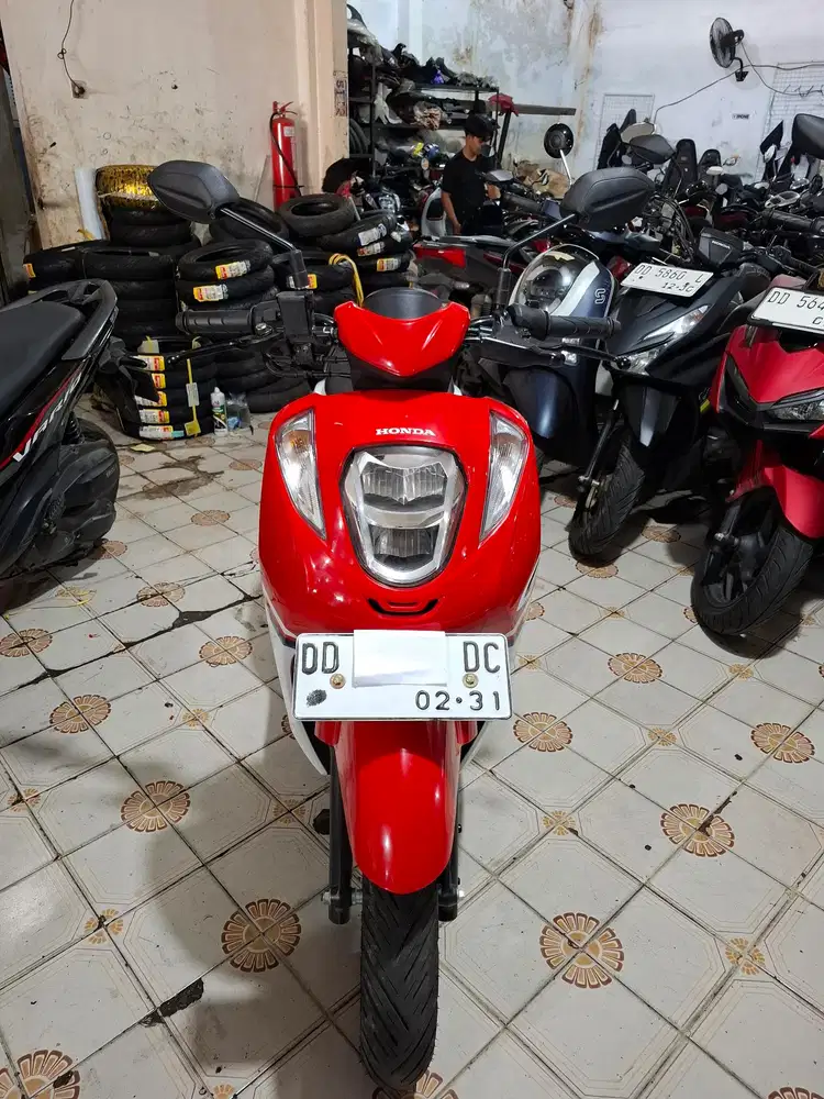 Honda Genio 2026 merah putih