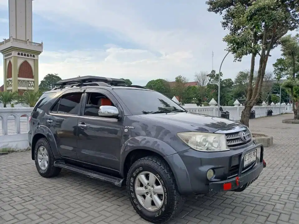 Toyota Fortuner 2.7 G 2005 Sunarko bisa tukar tambah sekoto badas