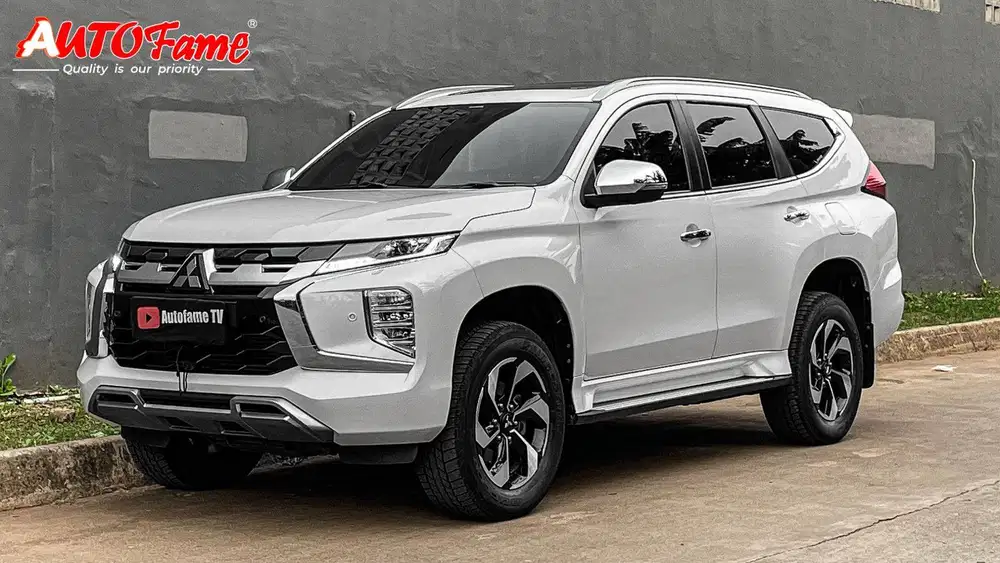 MITSUBISHI PAJERO SPORT DAKAR ULTIMATE 4X4 AT WHITE NIK 2024