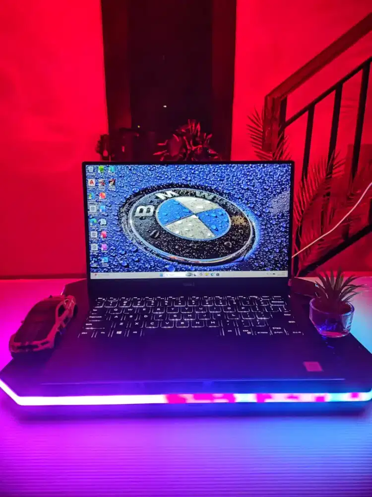 DELL XPS 13 9360 Superslim Premium Edition [ RAM 8GB / SSD 256GB ]