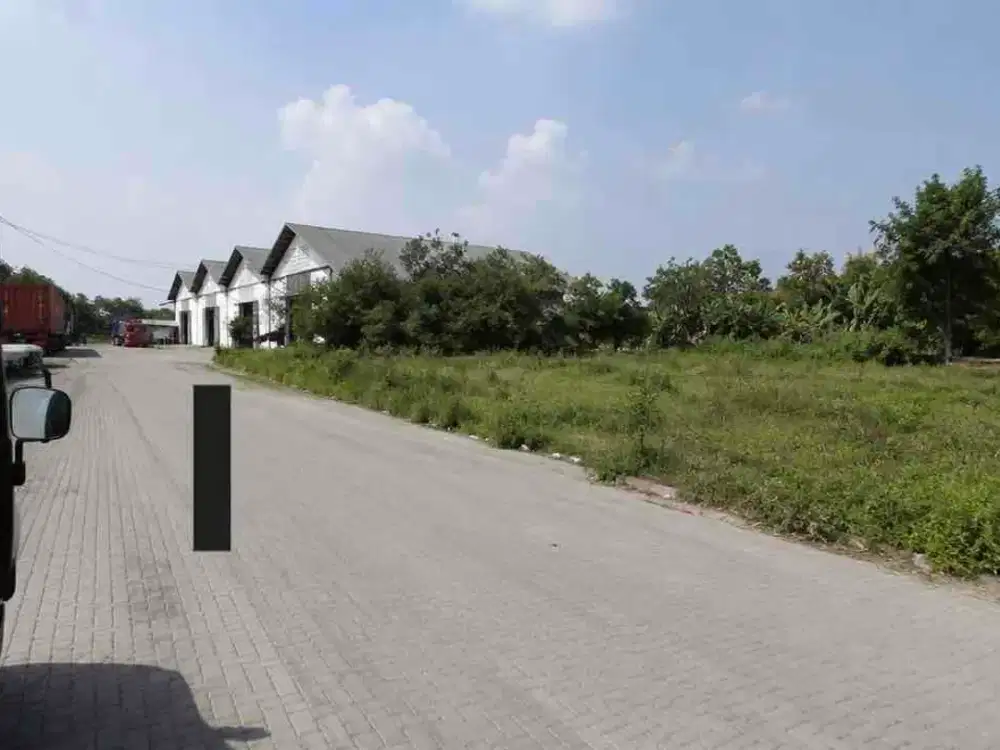 Tambak osowilangon kawasan industri pergudangan