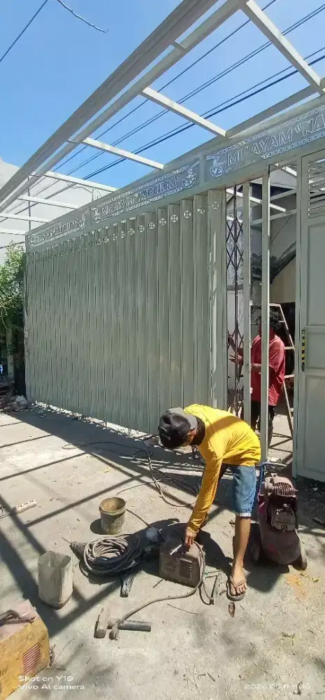 pintu harmonika