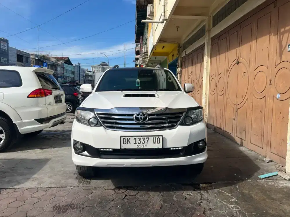 Toyota Fortuner VNT matic 2013
