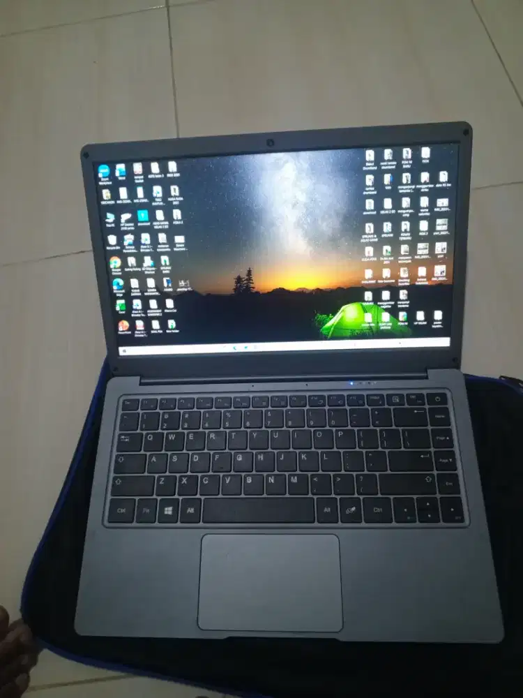 Laptop Jumper Tech Mulus