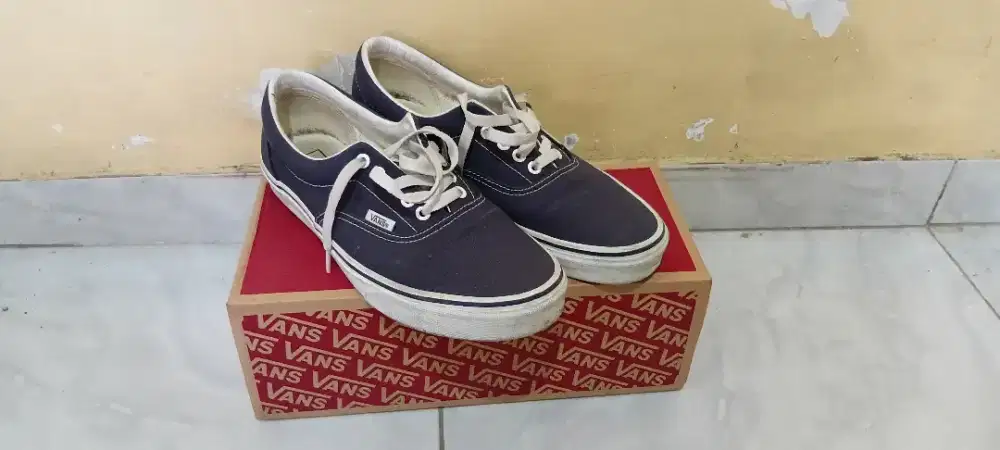 Vans Era Blue Size 43