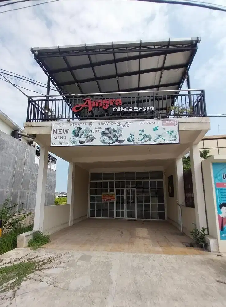 Bangunan Cafe & Resto