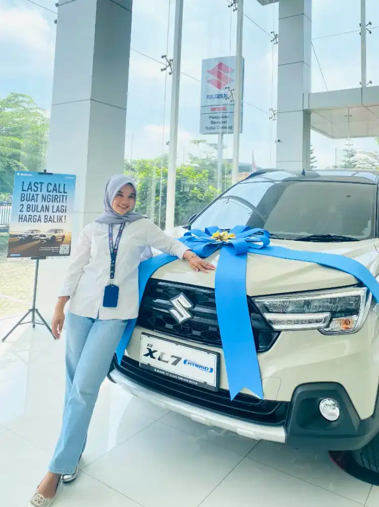 Xl7 mobil keluarga berkualitas dan nyaman