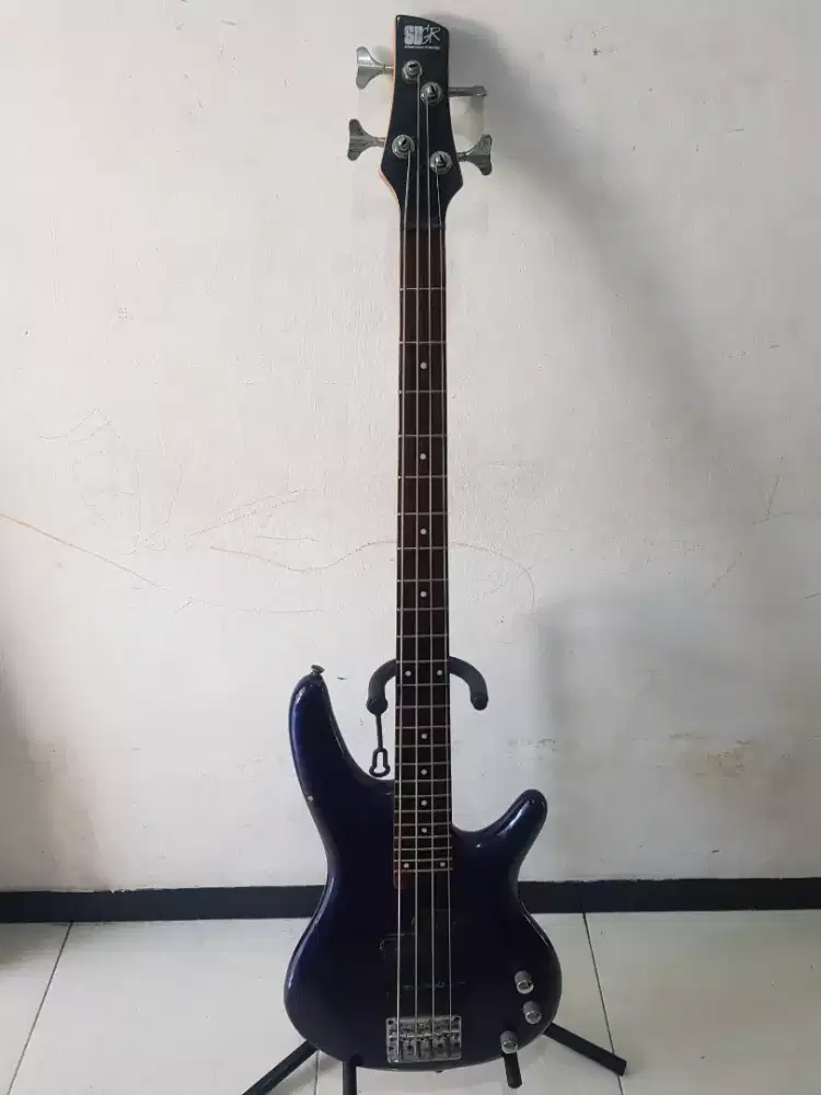 Gitar bass IBANEZ