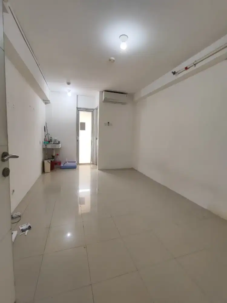 Apartemen sewa tipe studio unfurnish Bassura City