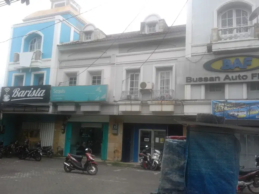 Ruko Komersial di Taman Niaga Suhat. Dekat Kampus UB, UM, Polinema, Asia, Terminal, Bandara, Sentra Kuliner, RS UB, Kota Malang. MLG00034