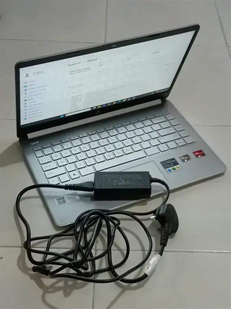 Laptop HP 14s Ryzen 3 Gen 3250U 8/512 GB Win 11 Home