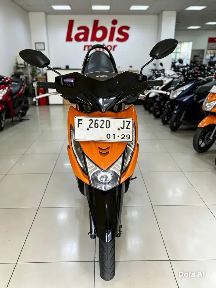 BIAH@CASH 8,8 JT HONDA BEAT FI 2014 F KANUPATEN H