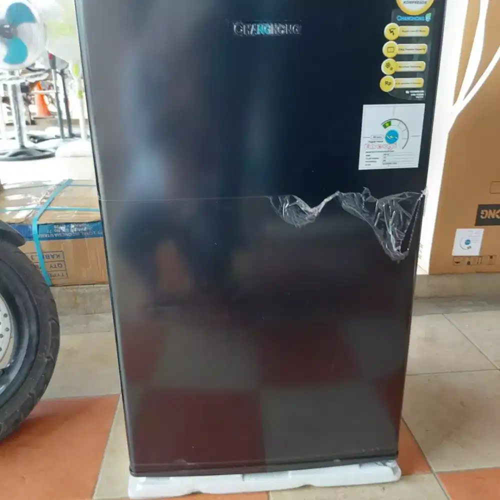 Jual Kulkas mini second merek Changhong