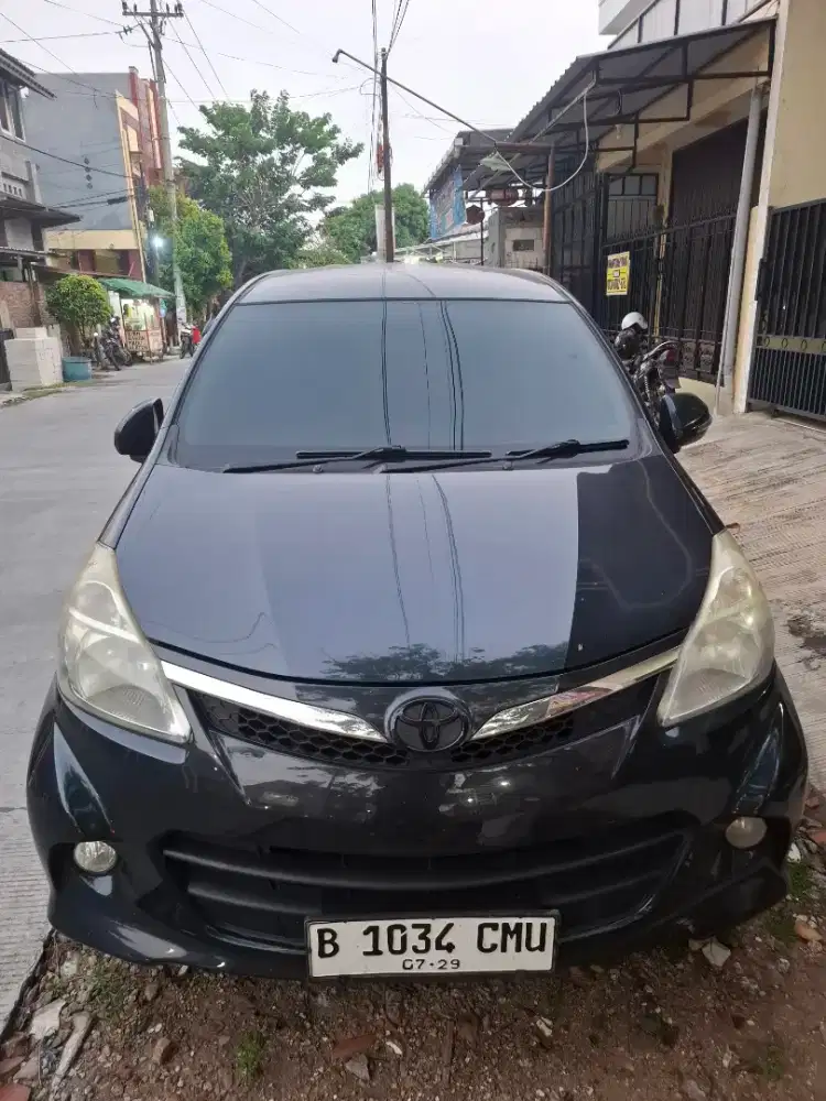 Avanza Veloz 2012 1.5 Matic