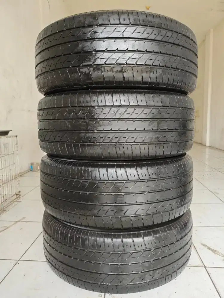 Toyo Ring 18 235 50 R18