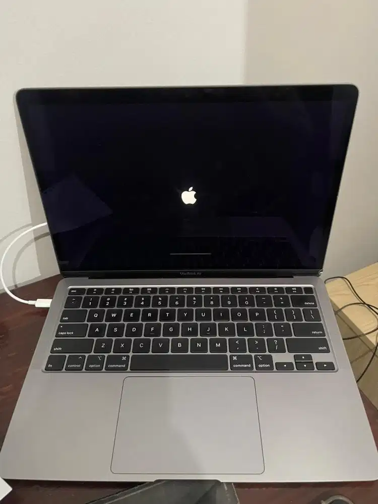 Macbook air 2020 i3 8/128