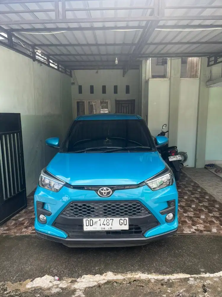 Jual cpt mobil toyota raize thn 2023 lg butuh uang