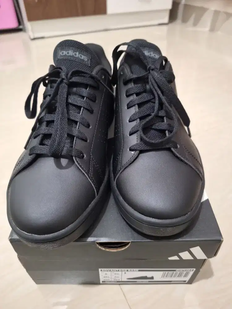 Sepatu Adidas Lifestyle Advantage Base Shoes Men Black GW9284
