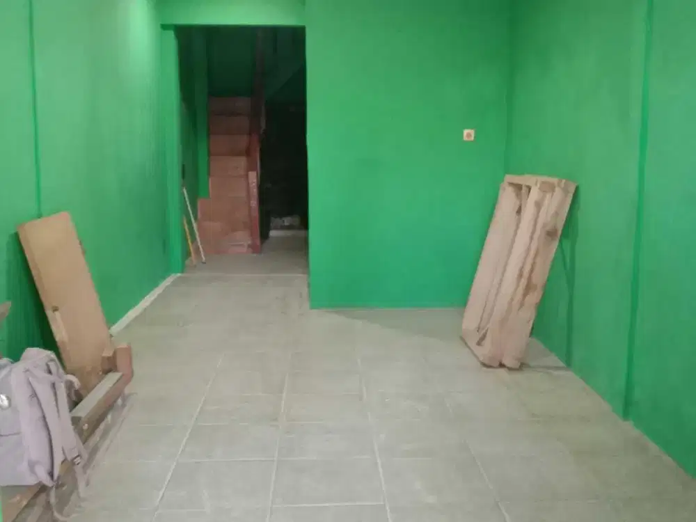 Disewakan ruko 1,5 Lantai di Villa Mutiara Gading 2 Bekasi